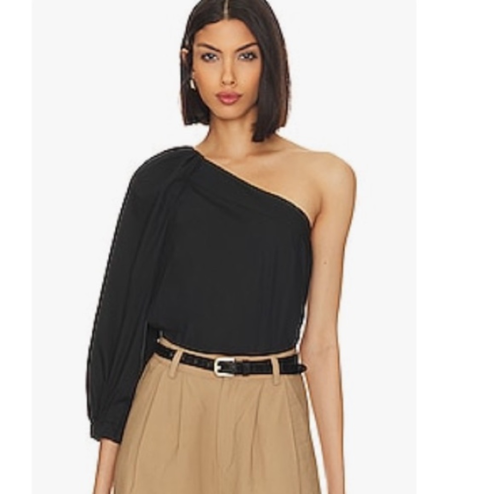 Equipment Skylar top